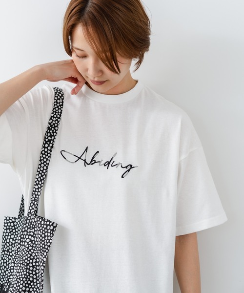 fort point(フォーポイント)の「【C-FORTPOINT/フォートポイント】【動きやすいサイドスリット入り】フロントロゴ 刺繍チュニック ゆったりシルエット 体形カバー シンプル カジュアル(Tシャツ/カットソー・レディース・チャコールグレー/ブラック/ベージュ/オフホワイト・FREE)」の12枚目の写真