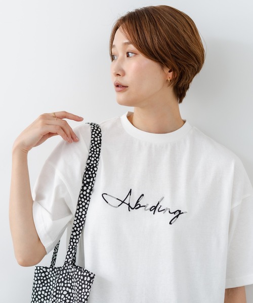 fort point(フォーポイント)の「【C-FORTPOINT/フォートポイント】【動きやすいサイドスリット入り】フロントロゴ 刺繍チュニック ゆったりシルエット 体形カバー シンプル カジュアル(Tシャツ/カットソー・レディース・チャコールグレー/ブラック/ベージュ/オフホワイト・FREE)」の11枚目の写真