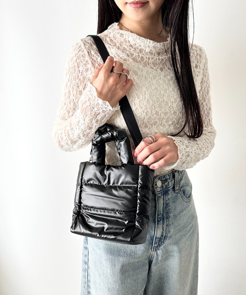 NATURALIST(ナチュラリスト)の「パディングマイクロ ミニショルダー/2WAYミニトート(トートバッグ・レディース・シルバー/ブラック/ホワイト・FREE)」の5枚目の写真