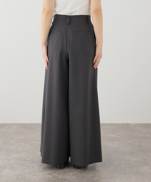 IENA LA BOUCLE（イエナラブークル）の「《洗濯機洗い可》IENA LA BOUCLE ウーステッドライクタックパンツ（その他パンツ・レディース・チャコールグレー・36/38）」の10枚目の写真