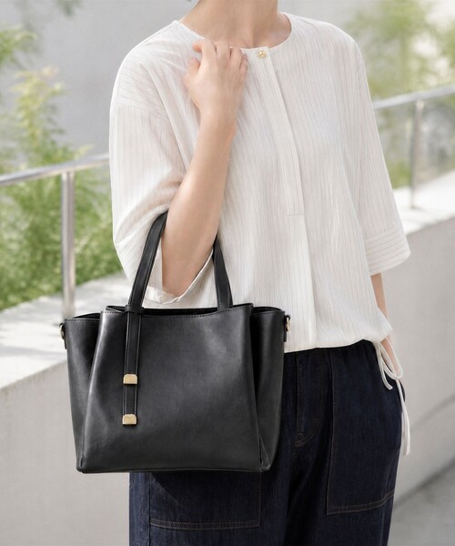 Afternoon Tea(アフタヌーンティー)の「【軽量 2WAY】合皮ミニトートバッグ(トートバッグ・レディース・ブラック・ONE SIZE)」の1枚目の写真