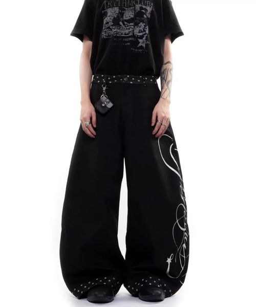 FreeZone(フリーゾーン)の「ドット切替ロゴプリントワイドパンツ(チノパンツ・メンズ・ブラック・S/M/L)」の14枚目の写真
