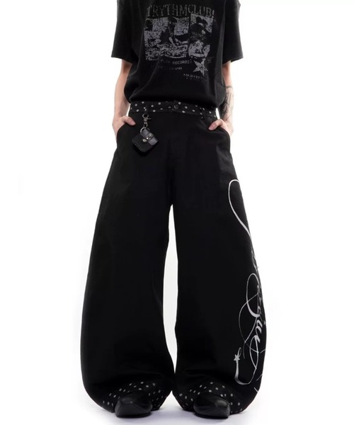 FreeZone(フリーゾーン)の「ドット切替ロゴプリントワイドパンツ(チノパンツ・メンズ・ブラック・S/M/L)」の16枚目の写真