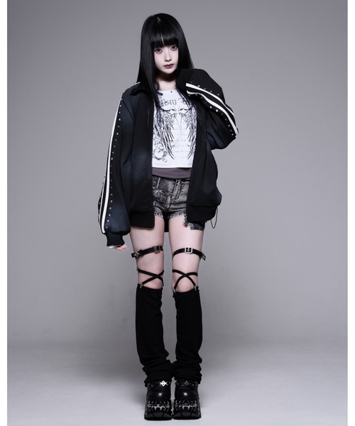 REFLEM(レフレム)の「『REFLEM/レフレム』スプレー加工スタッズライントラックジャージ(ジャージ・レディース・ホワイト/ブラック/グレー・FREE)」の12枚目の写真