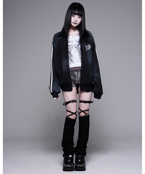 REFLEM(レフレム)の「『REFLEM/レフレム』スプレー加工スタッズライントラックジャージ(ジャージ・レディース・ホワイト/ブラック/グレー・FREE)」の11枚目の写真