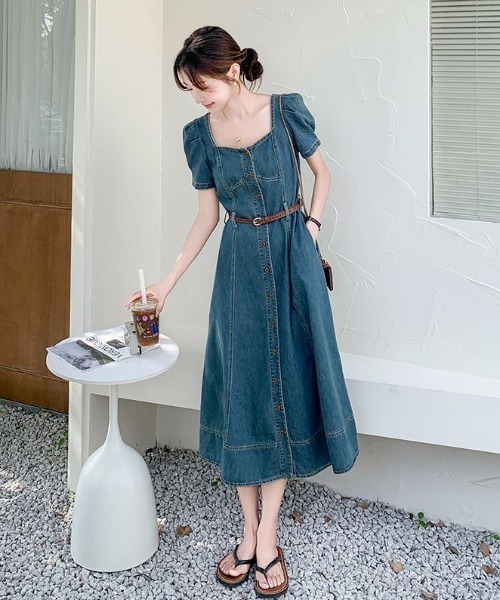 FAVORITO(ファヴォリート)の「デニムスクエアネックラインワンピース(ワンピース・レディース・ブルー・S/M/L/XL)」の3枚目の写真