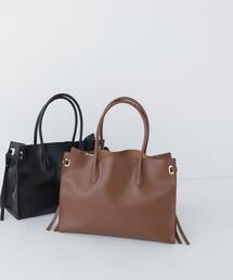 〈A4収納可〉オーバルアイレットトート