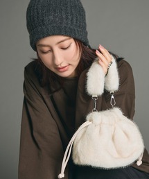 ファーハンドバック