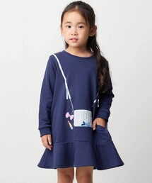 BeBe（ベベ）の「ポシェットデザイン長袖スウェットワンピース（ワンピース）」