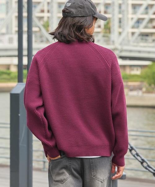 THE CRAFT CREW PRODUCTS（ザクラフトクループロダクツ）の「マルチファンクショナル オーバーサイズ ラグラン クルーネック リブニット / ウォッシャブル・アンチピリング・帯電防止【THE CRAFT CREW PRODUCTS】（ニット/セーター・メンズ・ブラック/プラム/アイボリー/杢グレー/ダークオリーブ/キャメル/ネイビー/チャコール/ブラウン系・S/M/L）」の15枚目の写真