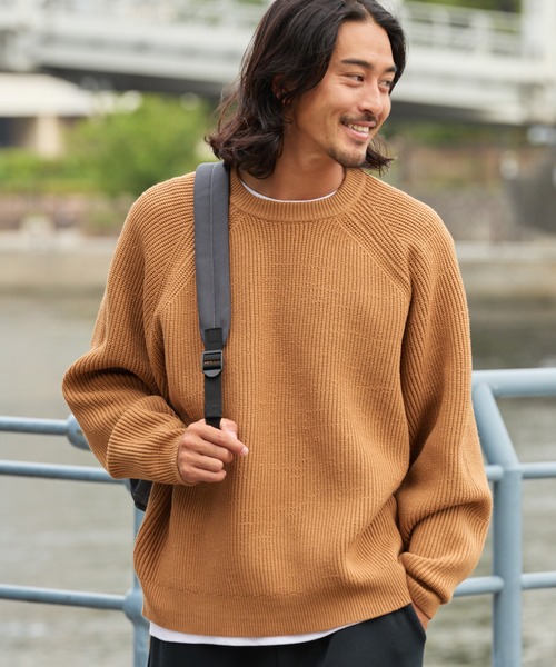 THE CRAFT CREW PRODUCTS（ザクラフトクループロダクツ）の「マルチファンクショナル オーバーサイズ ラグラン クルーネック リブニット / ウォッシャブル・アンチピリング・帯電防止【THE CRAFT CREW PRODUCTS】（ニット/セーター・メンズ・ブラック/プラム/アイボリー/杢グレー/ダークオリーブ/キャメル/ネイビー/チャコール/ブラウン系・S/M/L）」の20枚目の写真