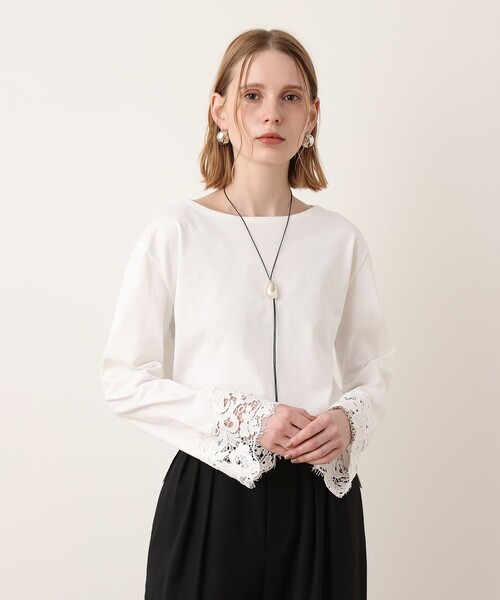 allureville(アルアバイル)の「【Oggi.jp掲載】レースカフバスクプルオーバー(Tシャツ/カットソー・レディース・オフホワイト/ホワイト系その他/ブラック系その他・2)」の2枚目の写真