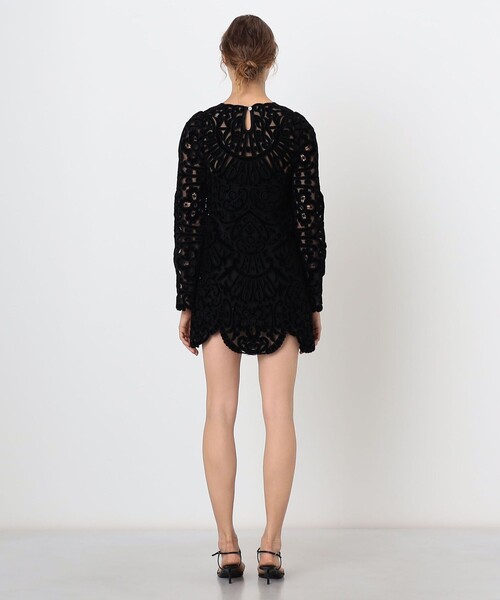 sea new york(シーニューヨーク)の「Sea New York DANA EMBROIDERY VELVET ベルベット ミニドレス(ワンピース・レディース・ブラック・0)」の4枚目の写真