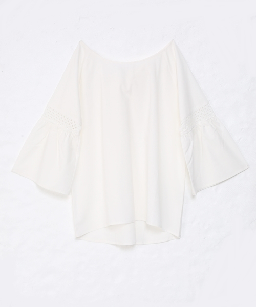 Chico（チコ）の「ストライプバックリボンブラウス（シャツ/ブラウス・レディース・ホワイト/ブルー系その他/ピンクベージュ・FREE）」の7枚目の写真