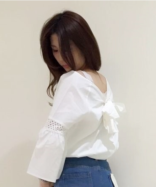 Chico（チコ）の「ストライプバックリボンブラウス（シャツ/ブラウス・レディース・ホワイト/ブルー系その他/ピンクベージュ・FREE）」の17枚目の写真