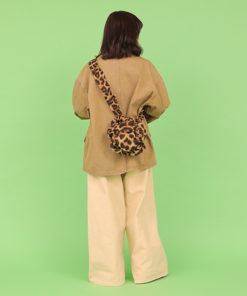 CONTROL FREAK / CTFK(コントロールフリーク)の「CONTROL FREAK(コントロールフリーク)ギャザーBONBONバッグ(ショルダーバッグ・レディース・シルバー/レオパード/ブラック・FREE)」の20枚目の写真