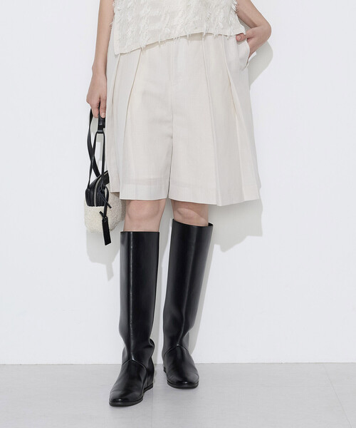K.T KIYOKO TAKASE(キヨコタカセ)の「リネンウール キュロットパンツ(その他パンツ・レディース・アイボリー/ブラック・9号)」の2枚目の写真
