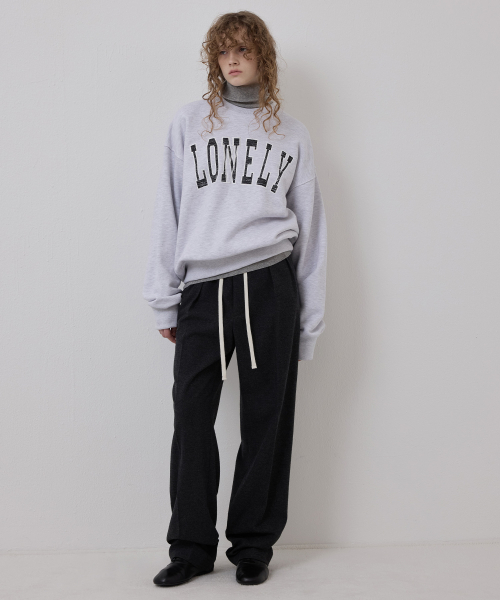 NOHANT(ノアン)の「LONELY/LOVELY クラックスウェットシャツ アッシュグレー(スウェット・レディース・アッシュグレー・SMALL/MEDIUM/LARGE)」の2枚目の写真
