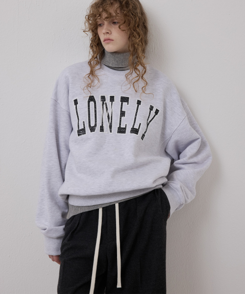 NOHANT(ノアン)の「LONELY/LOVELY クラックスウェットシャツ アッシュグレー(スウェット・レディース・アッシュグレー・SMALL/MEDIUM/LARGE)」の5枚目の写真