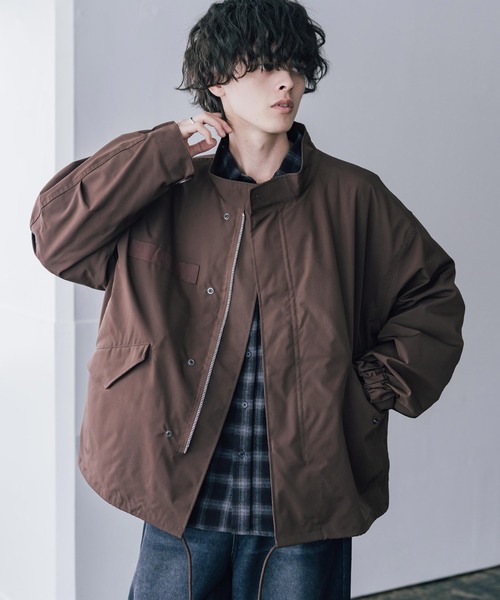 Rocky Monroe（ロッキーモンロー）の「3WAY M-65オーバーサイズショートモッズコート＆中綿入りキルティングライナー（モッズコート・メンズ・カーキ/ブラウン/オフホワイト/ベージュ/ブラック・L/XL/M）」の4枚目の写真