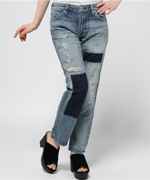 MURUA(ムルーア)の「Patch Mark Boys Straight(デニムパンツ・レディース・ブルー・0/XS/2/M/1/S)」の11枚目の写真