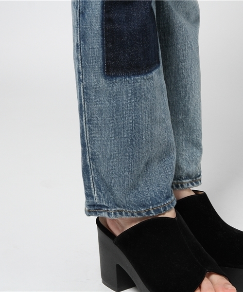 MURUA(ムルーア)の「Patch Mark Boys Straight(デニムパンツ・レディース・ブルー・0/XS/2/M/1/S)」の8枚目の写真