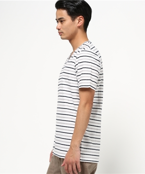 MEN'S BIGI(メンズビギ)の「マルチボーダーTシャツ/JAPAN MADE(日本製) (Tシャツ/カットソー・メンズ・ネイビー/ホワイト・M/L/S)」の3枚目の写真