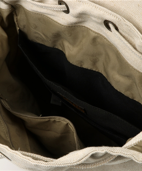 Focused Space（フォーカスドスペース）の「THE PIONEER RUCKSACK BACKPACK バックパック デイパック（バックパック/リュック・メンズ・グリーン/ブラウン・ONE SIZE）」の3枚目の写真