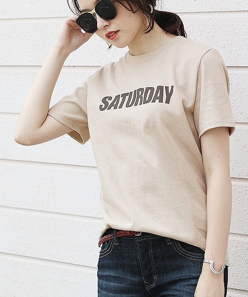 reca（レカ）の「weekly　ロゴTシャツ（Tシャツ/カットソー・レディース・ベージュ/オフホワイト/グレー/ブルー・FREE）」の8枚目の写真