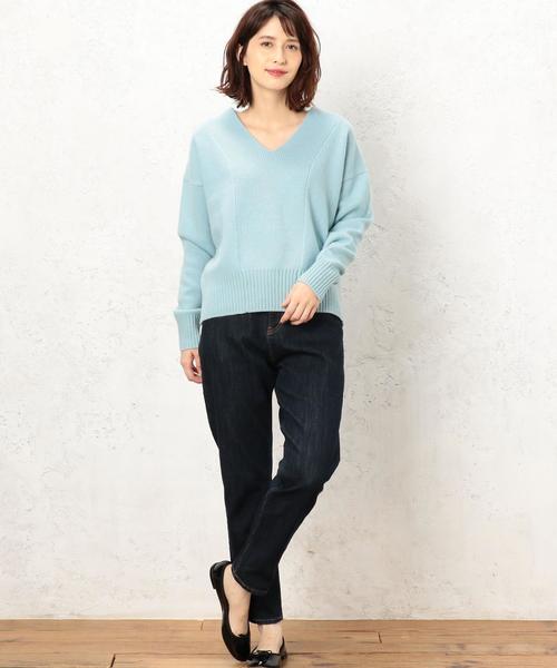 green label relaxing（グリーンレーベルリラクシング）の「KF Vネック キリカエ ニット ◆（ニット/セーター・レディース・ライトブルー/オフホワイト/モカ・FREE）」の6枚目の写真