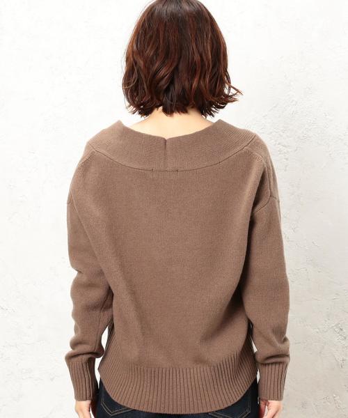 green label relaxing（グリーンレーベルリラクシング）の「KF Vネック キリカエ ニット ◆（ニット/セーター・レディース・ライトブルー/オフホワイト/モカ・FREE）」の5枚目の写真