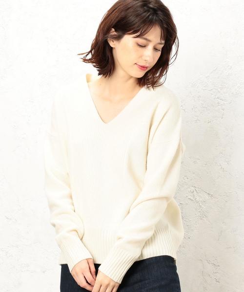 green label relaxing（グリーンレーベルリラクシング）の「KF Vネック キリカエ ニット ◆（ニット/セーター・レディース・ライトブルー/オフホワイト/モカ・FREE）」の13枚目の写真