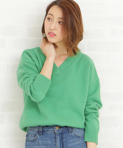 N.(N. Natural Beauty Basic)(エヌエヌナチュラルビューティーベーシック)の「◆ラムウールVネックニット(ニット/セーター・レディース・ホワイト/ネイビー/グレー/グリーン/ピンク・MEDIUM)」の4枚目の写真
