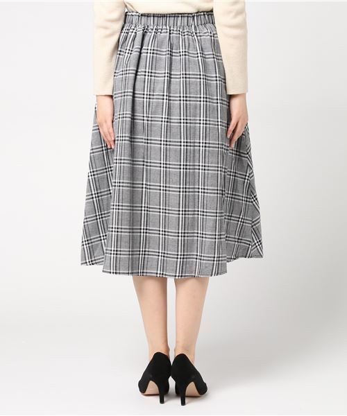 KOBE LETTUCE（コウベレタス）の「バックウエストゴム★チェック柄ミディアム丈フレアスカート（スカート・レディース・ブラック/ネイビー/ブラウン/グレー/グリーン/モカ・FREE）」の12枚目の写真