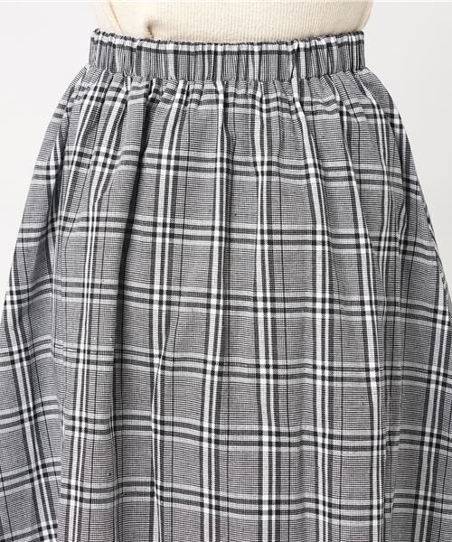KOBE LETTUCE（コウベレタス）の「バックウエストゴム★チェック柄ミディアム丈フレアスカート（スカート・レディース・ブラック/ネイビー/ブラウン/グレー/グリーン/モカ・FREE）」の11枚目の写真