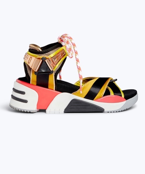 MARC JACOBS（マークジェイコブス）の「SPORT SANDAL/サムウェア