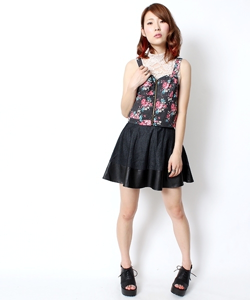 WEGO（ウィゴー）の「WEGO/総レーススタンドカラーTee（N）（Tシャツ/カットソー・レディース・ホワイト/ブラック/ナチュラル・FREE）」の9枚目の写真