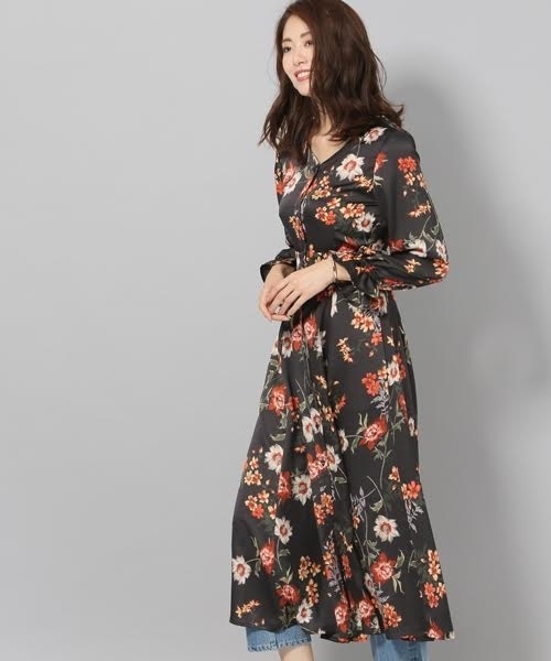 Andemiu（アンデミュウ）の「【WEB限定】ハナガラシャツワンピース 814313（シャツワンピース・レディース・ブラック/ライトグリーン・FREE）」の2枚目の写真