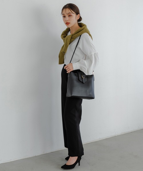 Edit Sheen（エディットシーン）の「ポーチ付きスクエア2wayバッグ（ショルダーバッグ・レディース・ブラック/モカ・FREE）」の14枚目の写真