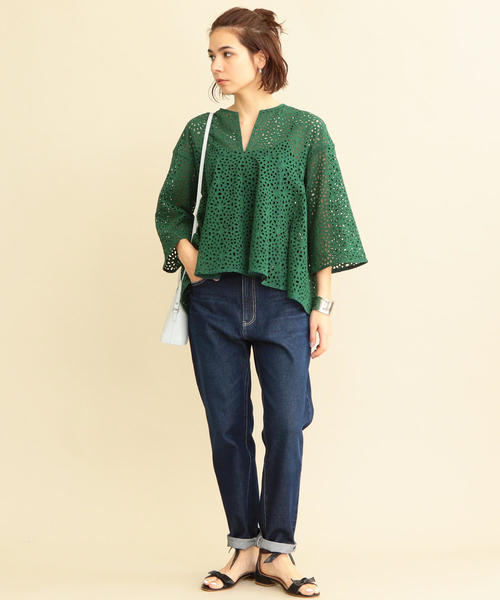 BEAUTY&YOUTH UNITED ARROWS(ビューティーアンドユースユナイテッドアローズ)の「【WEB限定】by ※∴デニムテーパードパンツ(デニムパンツ・レディース・オフホワイト/ネイビー・L/S/M)」の3枚目の写真