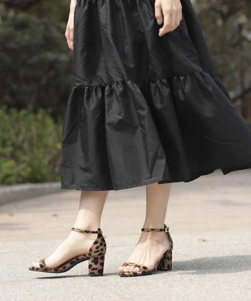 SESTO（セスト）の「6.5cmチャンキーヒールのワンストラップサンダル（サンダル・レディース・ネイビー/パイソン/アイボリー/ブラウン/パープル/レオパード/イエロー/シルバー/ブラック/グレイッシュベージュ・L/LL/SS/M/S/3L）」の9枚目の写真