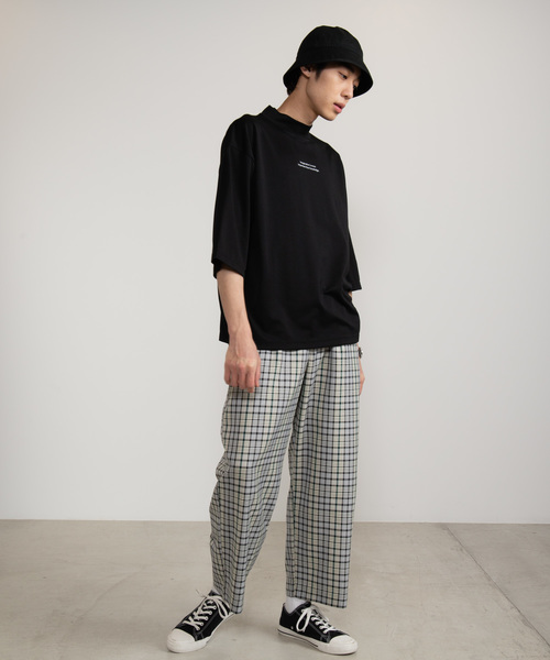 WEGO（ウィゴー）の「WEGO/ポンチモックネック5分袖Tシャツ（Tシャツ/カットソー・メンズ・ブラック/ホワイト・MEDIUM/LARGE）」の7枚目の写真