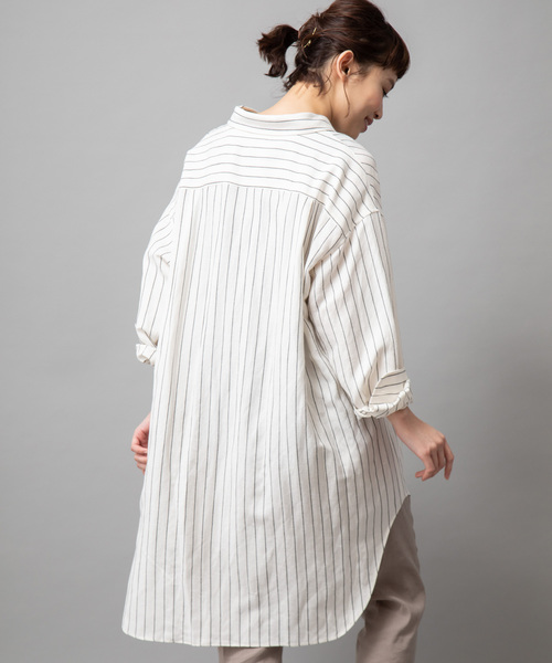 Munich（ミューニック）の「リネンレーヨンストライプビッグシルエットロングシャツ（シャツ/ブラウス・レディース・ホワイト/ブラック/ネイビー・FREE）」の17枚目の写真