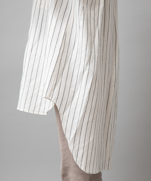 Munich（ミューニック）の「リネンレーヨンストライプビッグシルエットロングシャツ（シャツ/ブラウス・レディース・ホワイト/ブラック/ネイビー・FREE）」の20枚目の写真