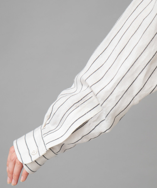 Munich（ミューニック）の「リネンレーヨンストライプビッグシルエットロングシャツ（シャツ/ブラウス・レディース・ホワイト/ブラック/ネイビー・FREE）」の15枚目の写真