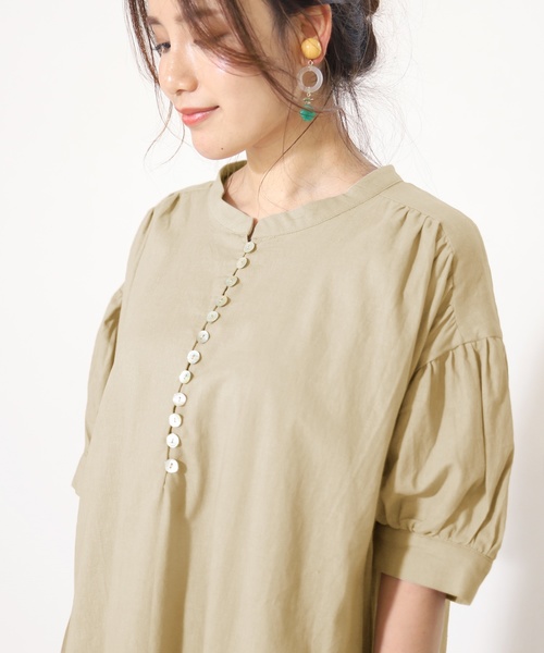 reca（レカ）の「シェルボタンビッグシルエットワンピース（ワンピース・レディース・ブラック/ベージュ/キャメル・M）」の8枚目の写真