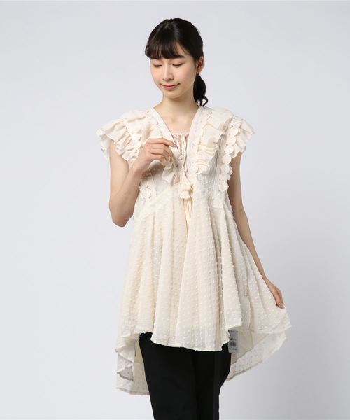 axes femme（アクシーズファム）の「ドットレースフリルチュニック