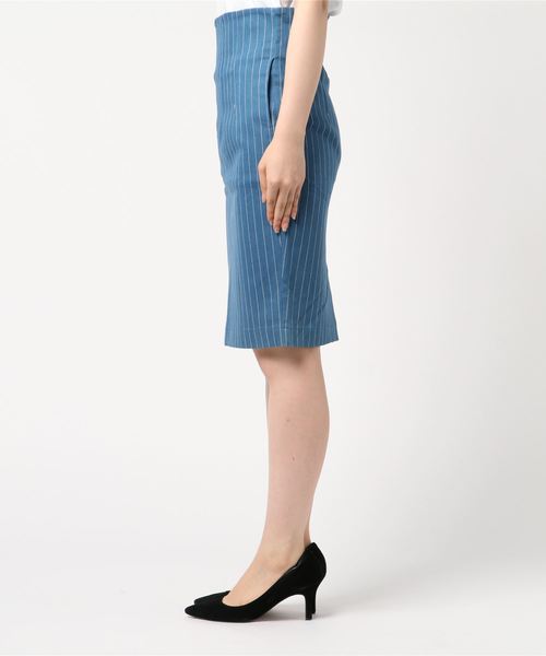 Bou Jeloud（ブージュルード）の「ストライプデニムタイトスカート（スカート・レディース・ブルー/サックスブルー・38）」の3枚目の写真