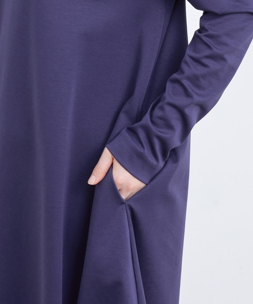 ADAM ET ROPE'（アダムエロペ）の「BACKオープンポンチワンピース（ワンピース・レディース・ブルー系その他/ベージュ系その他・FREE）」の12枚目の写真