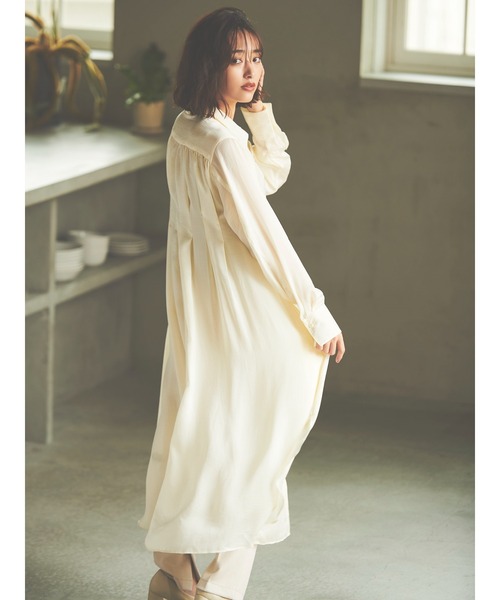 ROYAL PARTY(ロイヤルパーティー)の「ヴィンテージサテン ROYAL PARTY(ロイヤルパーティー)の「ヴィンテージサテン
